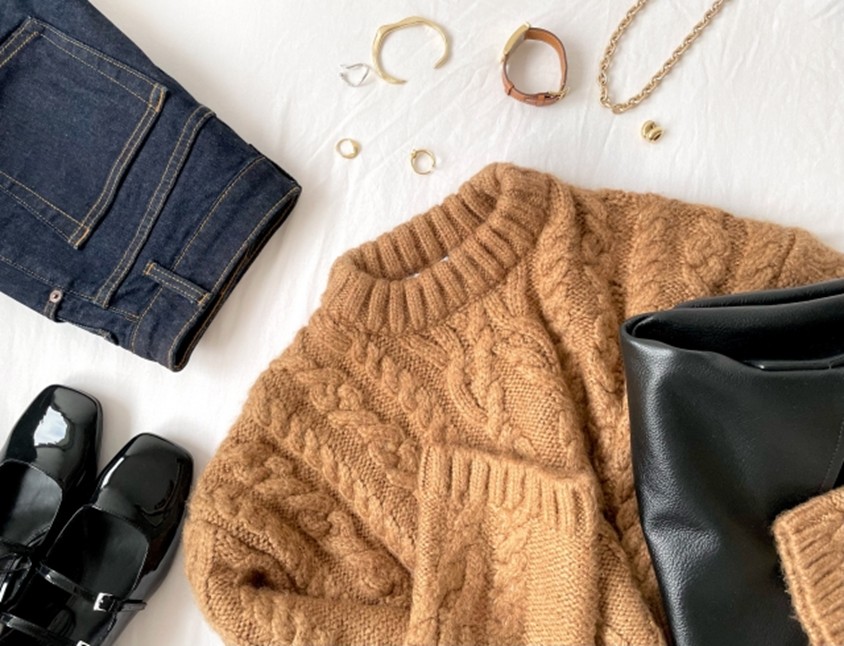 色々な素材の洋服