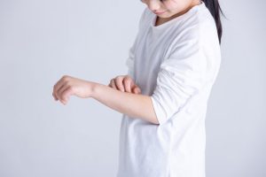 衣類のダニ対策は洗濯が鍵！効果的な退治方法と予防法を解説