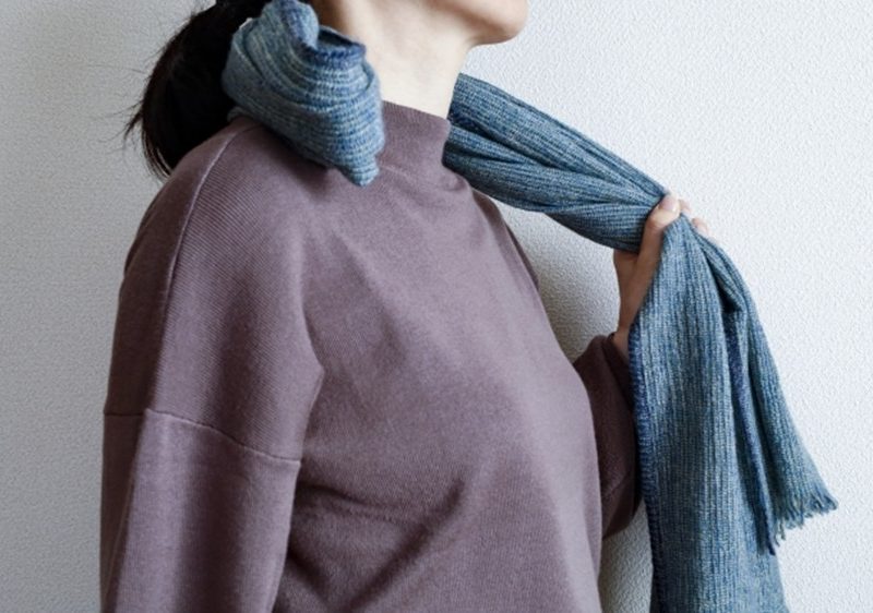 服の静電気を抑える洗濯と着こなしのコツ｜クリーニング店が教える「服のまとわりや傷み対策」